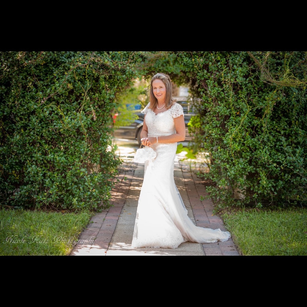 Meet your Posher, Val